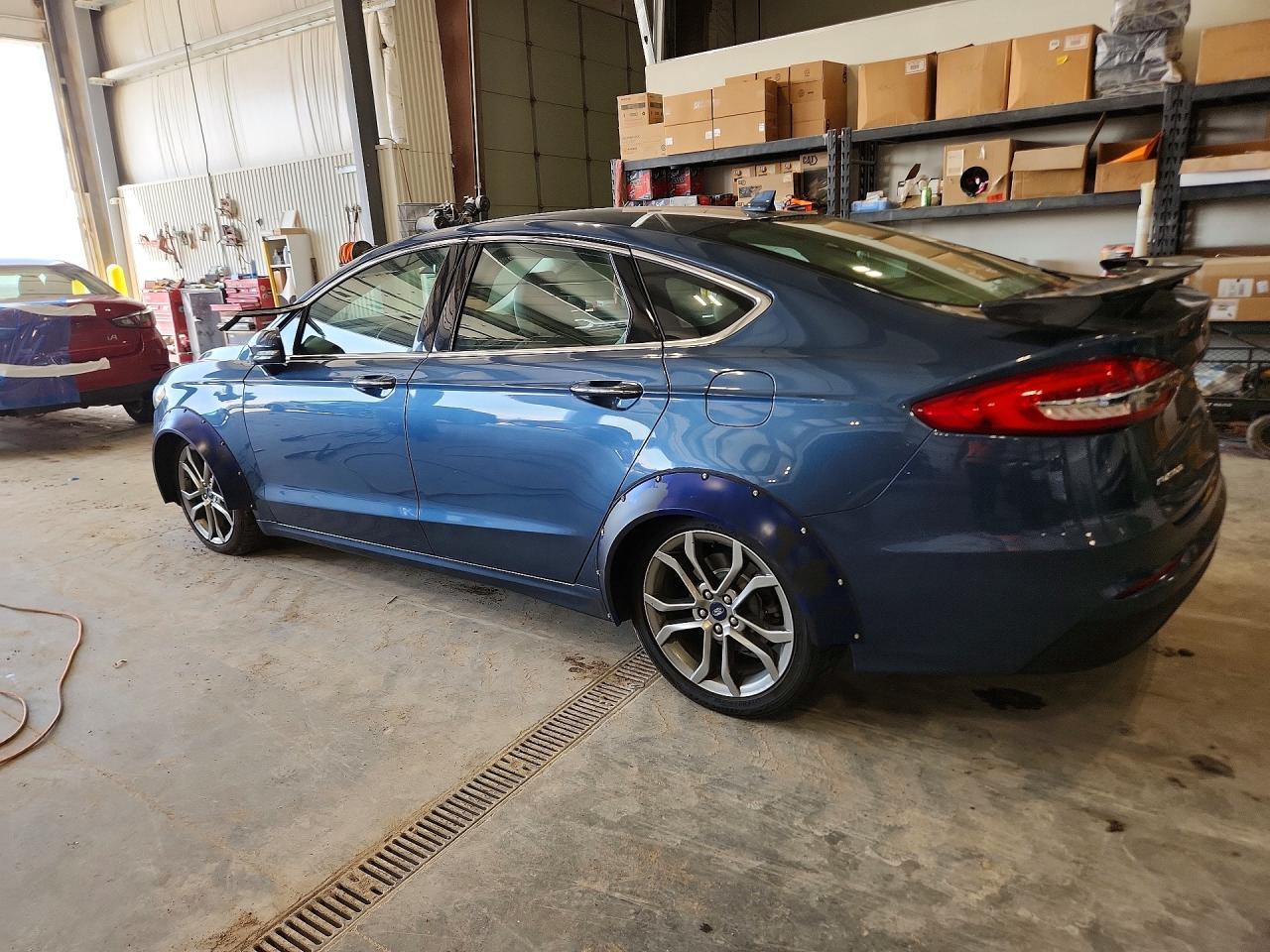 2019 Ford Fusion Sel - zdjęcie 2