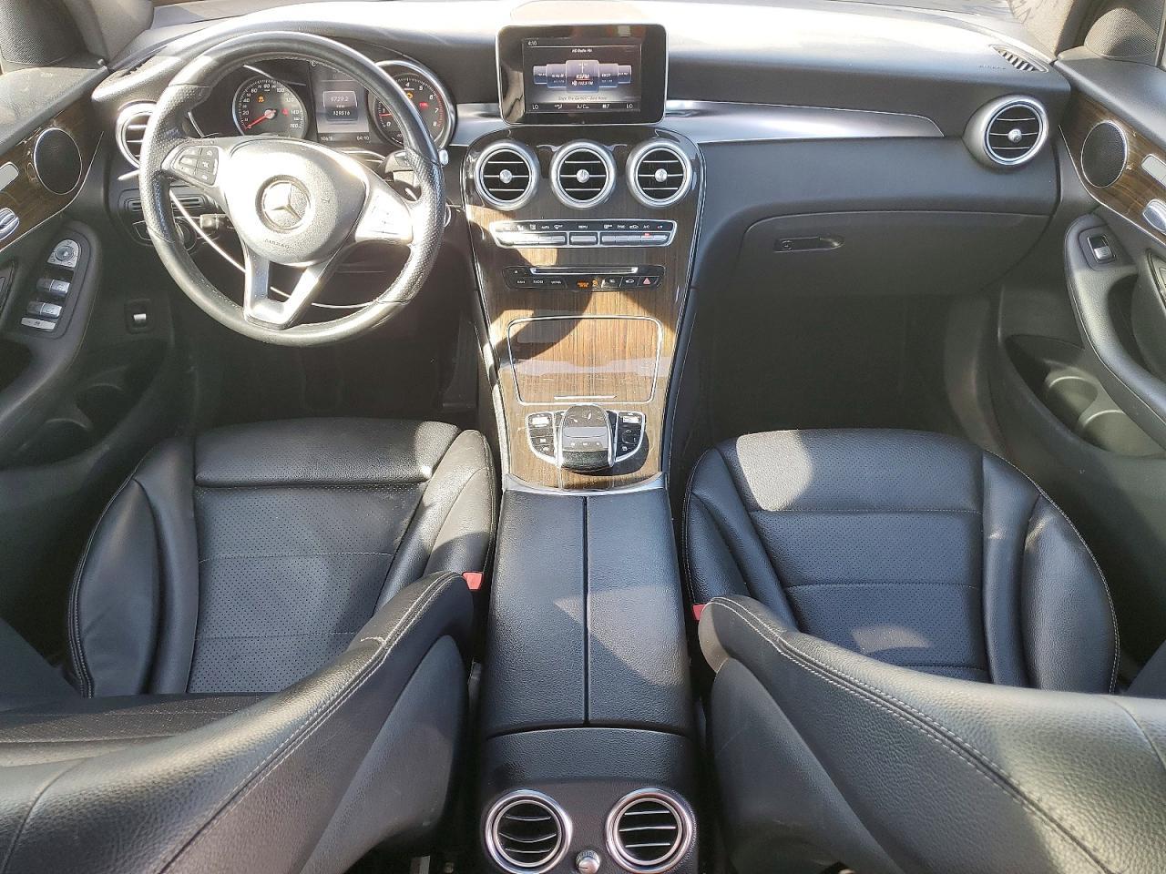 2017 Mercedes-Benz Glc 300 - zdjęcie 8