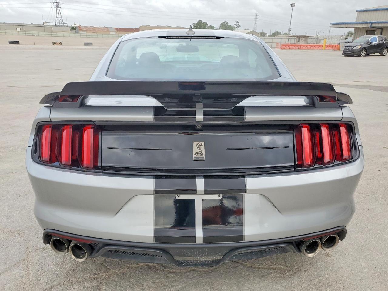 2020 Ford Mustang Shelby Gt350 - zdjęcie 6