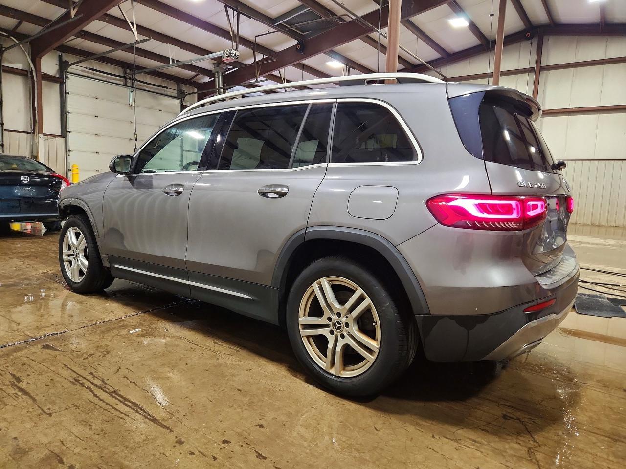 2021 Mercedes-Benz Glb 250 4Matic - zdjęcie 2
