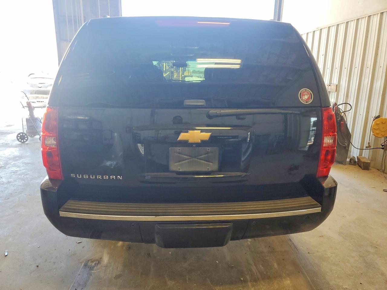 2013 Chevrolet Suburban C1500 Ltz - zdjęcie 6