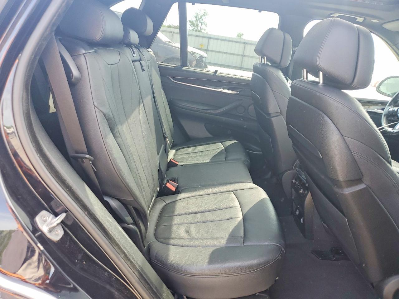 2016 BMW X5 xDrive50I - zdjęcie 11