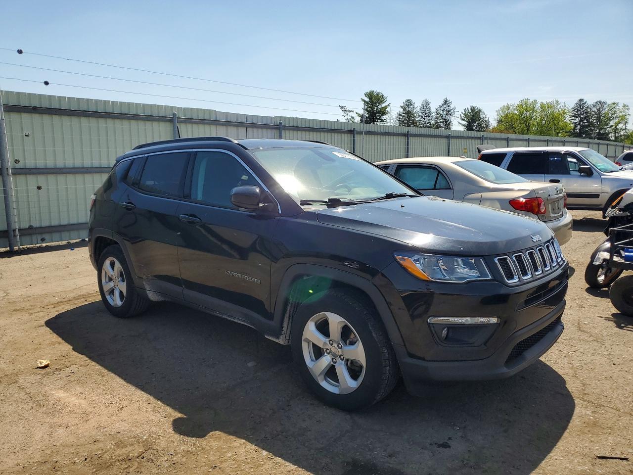 2018 Jeep Compass Latitude - zdjęcie 4