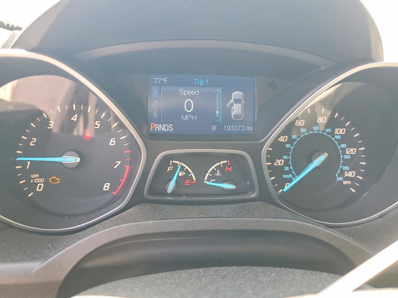 2015 Ford Escape S - zdjęcie 9