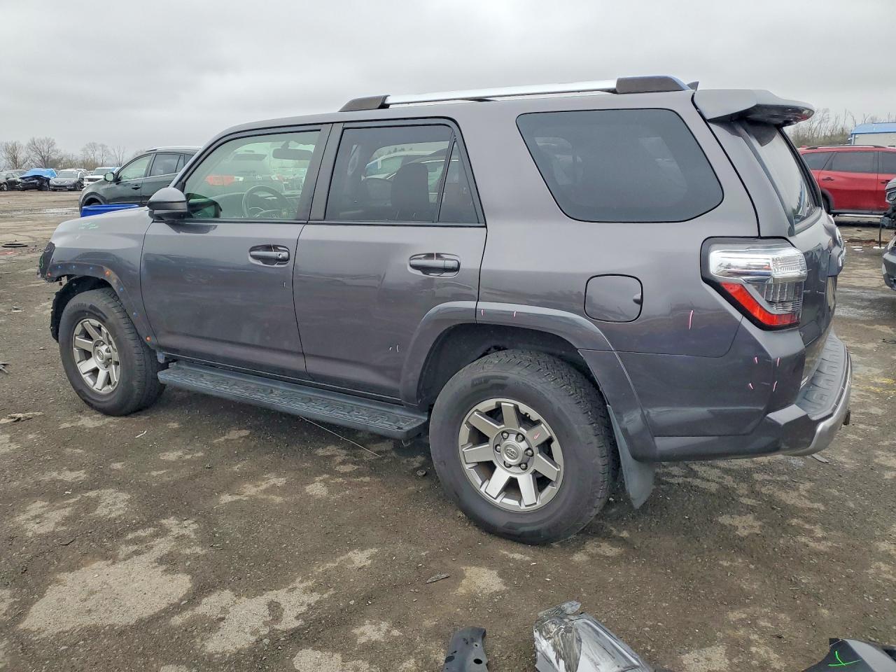 2014 Toyota 4Runner Trail - zdjęcie 2