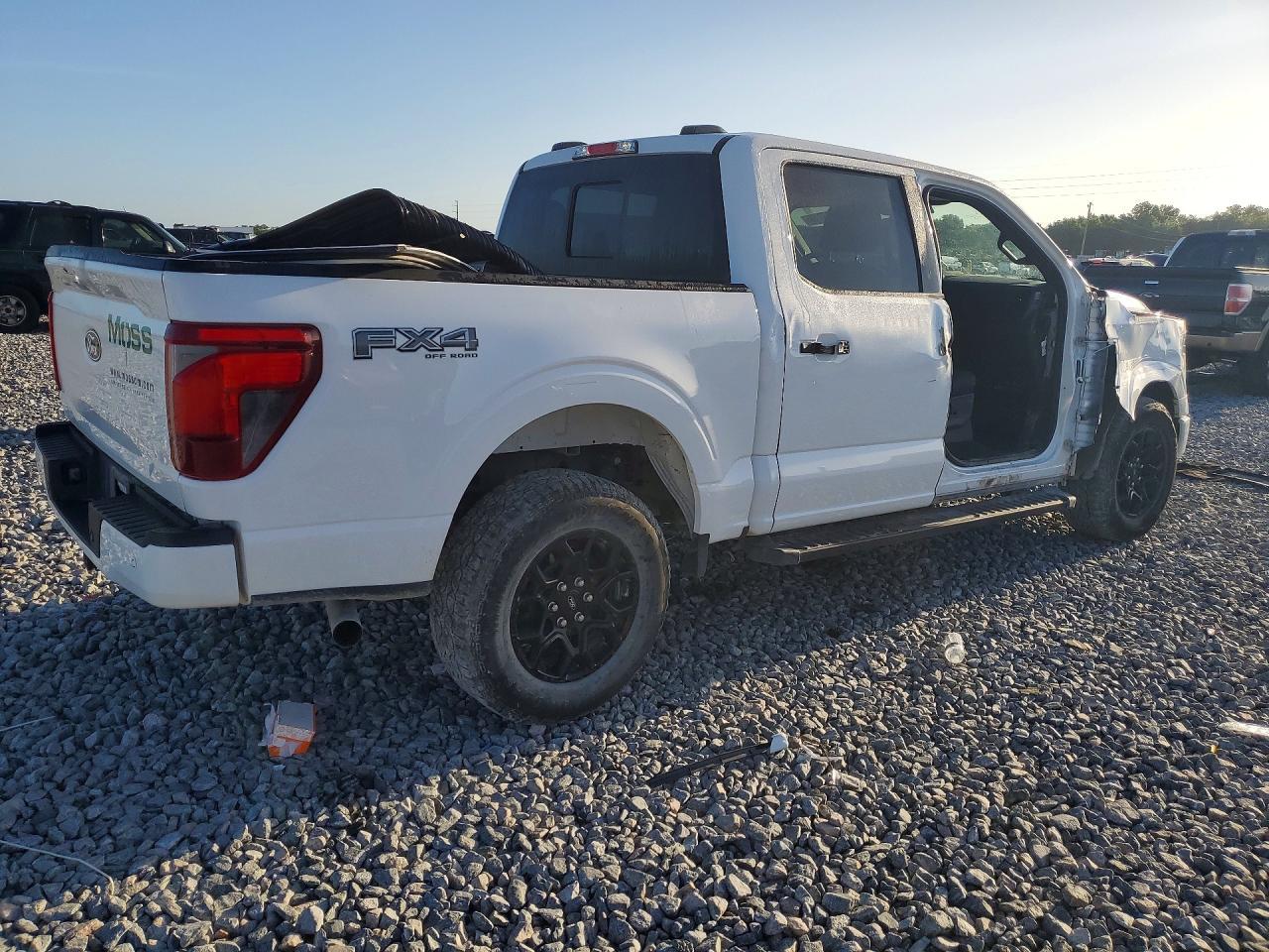 2024 Ford F150 - zdjęcie 3