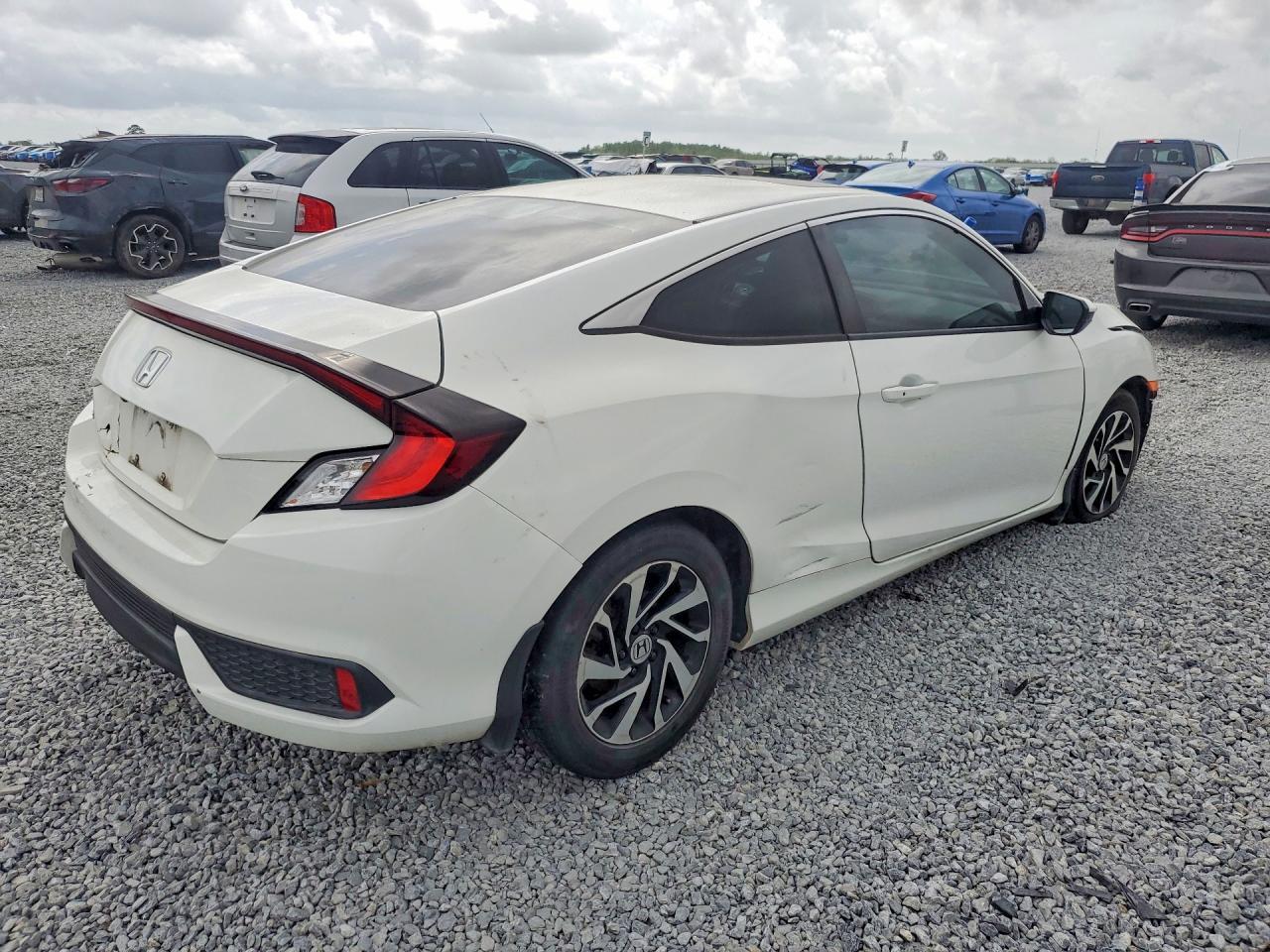 2018 Honda Civic Lx - zdjęcie 3
