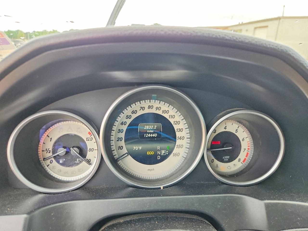 2014 Mercedes-Benz E 350 4Matic - zdjęcie 9