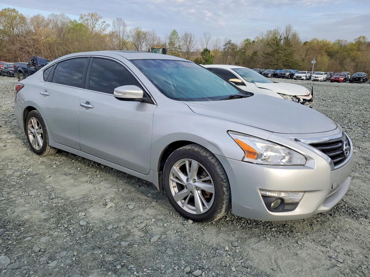2014 Nissan Altima 2.5 - zdjęcie 4