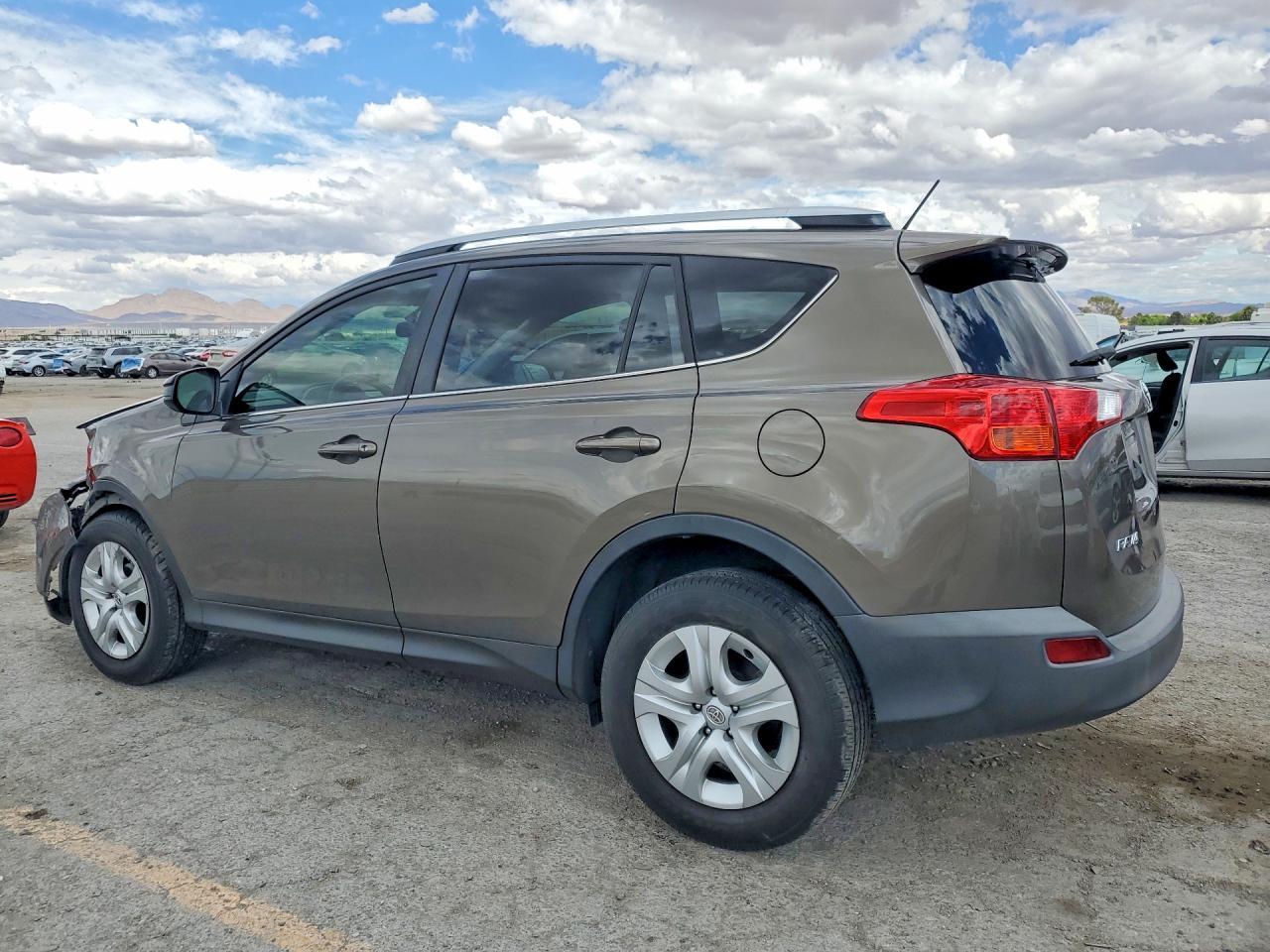 2014 Toyota Rav4 Le - zdjęcie 2