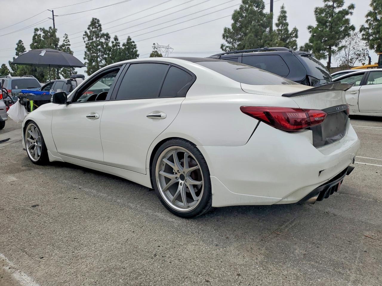 2018 Infiniti Q50 3.0T Luxe - zdjęcie 2