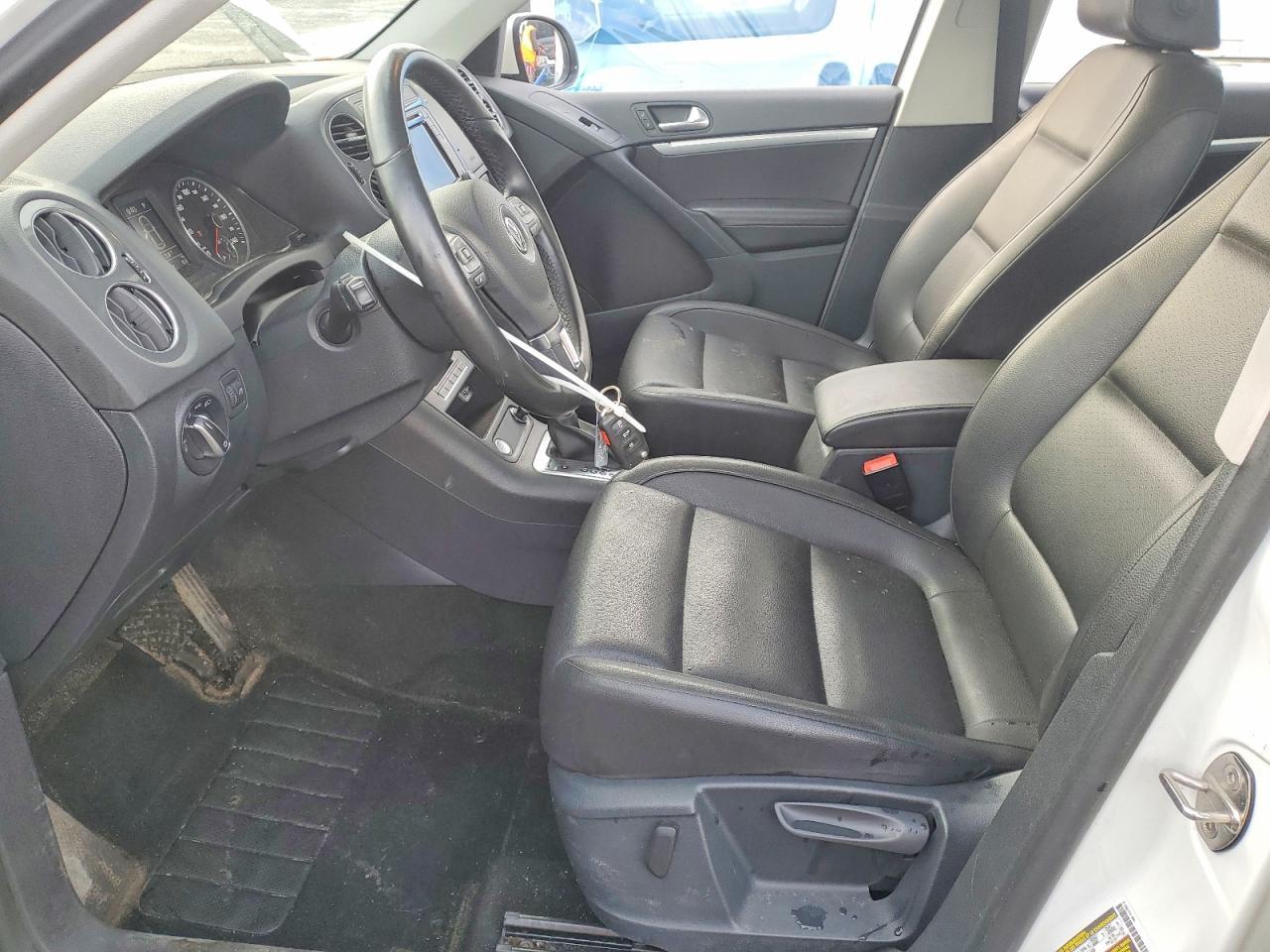 2016 Volkswagen Tiguan - zdjęcie 7