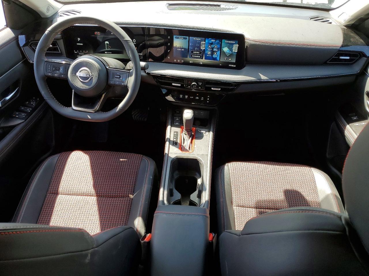 2026 Nissan Kicks Sr - zdjęcie 8