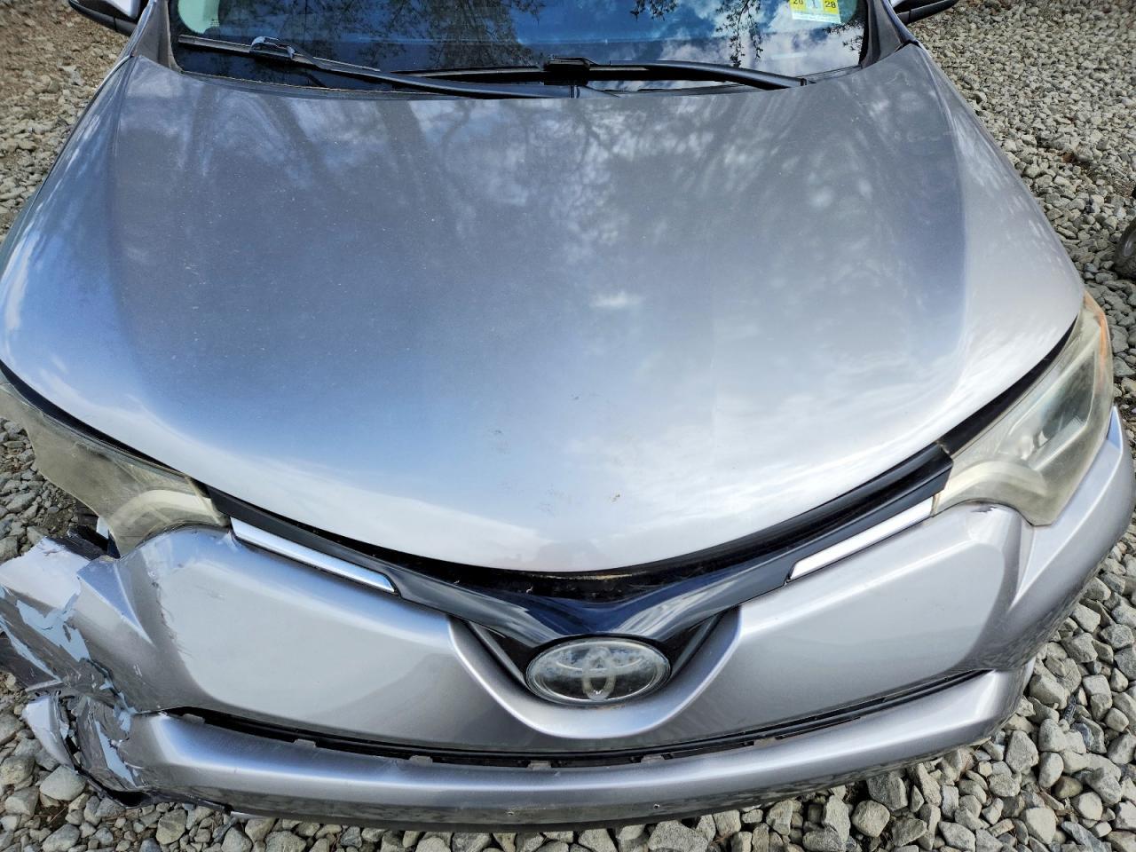 2017 Toyota Rav4 Xle - zdjęcie 12