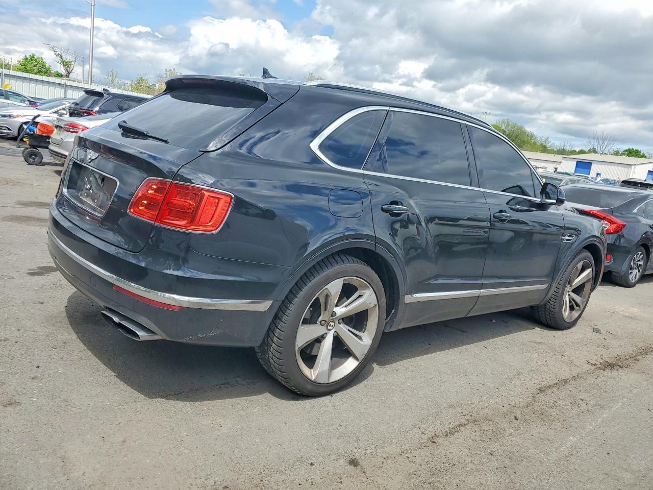 2019 Bentley Bentayga - zdjęcie 3