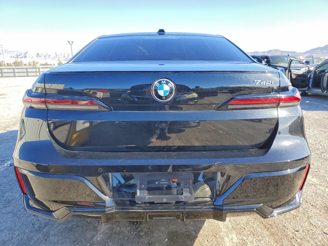 2024 BMW 740 I - zdjęcie 6