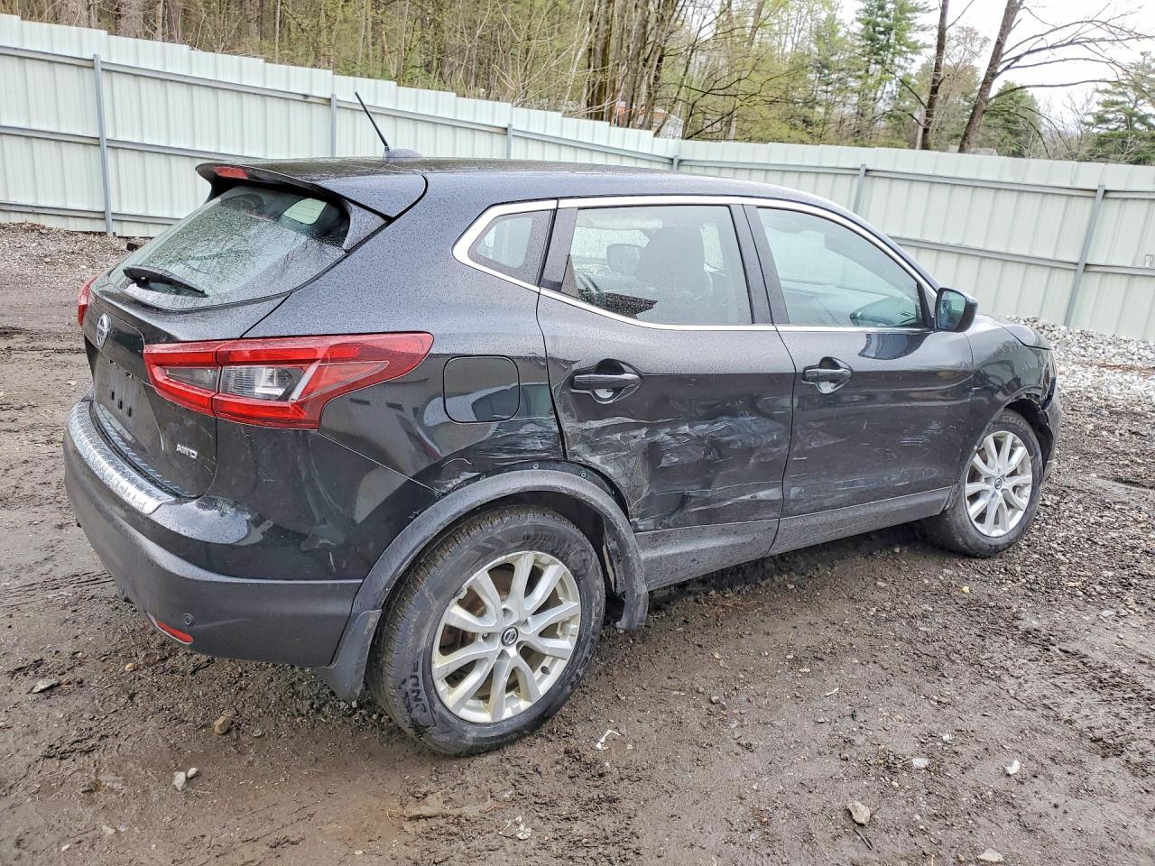 2020 Nissan Rogue Sport S - zdjęcie 3