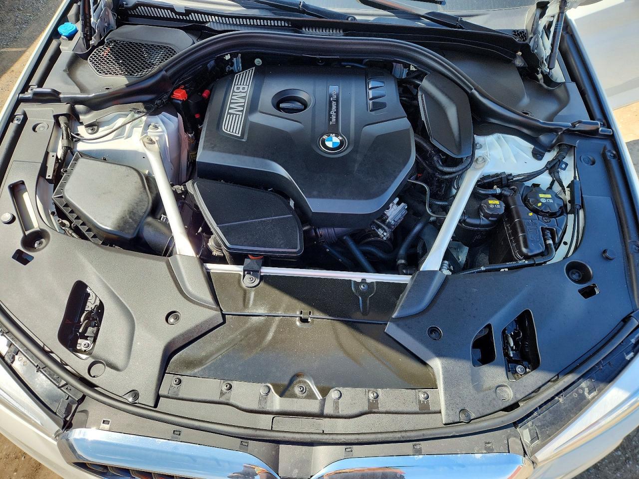 2019 BMW 530 Xi - zdjęcie 11
