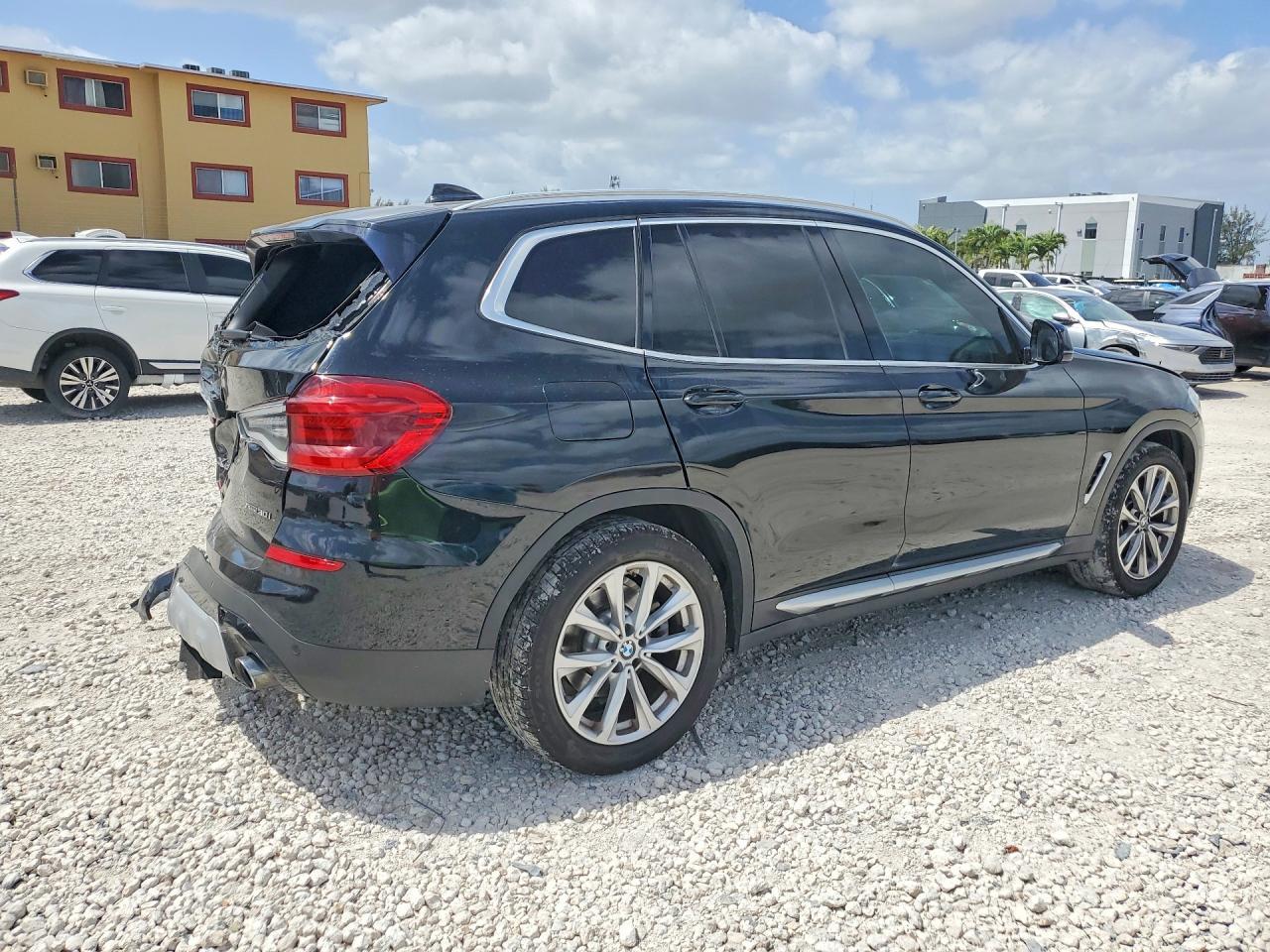 2019 BMW X3 xDrive30I - zdjęcie 3