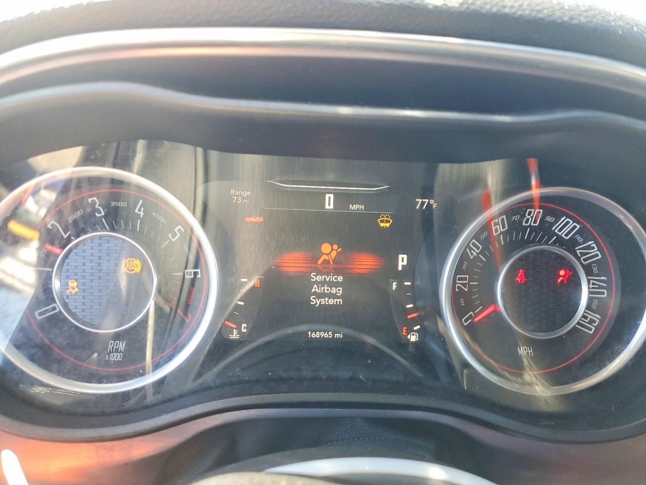 2015 Dodge Challenger Sxt - zdjęcie 9