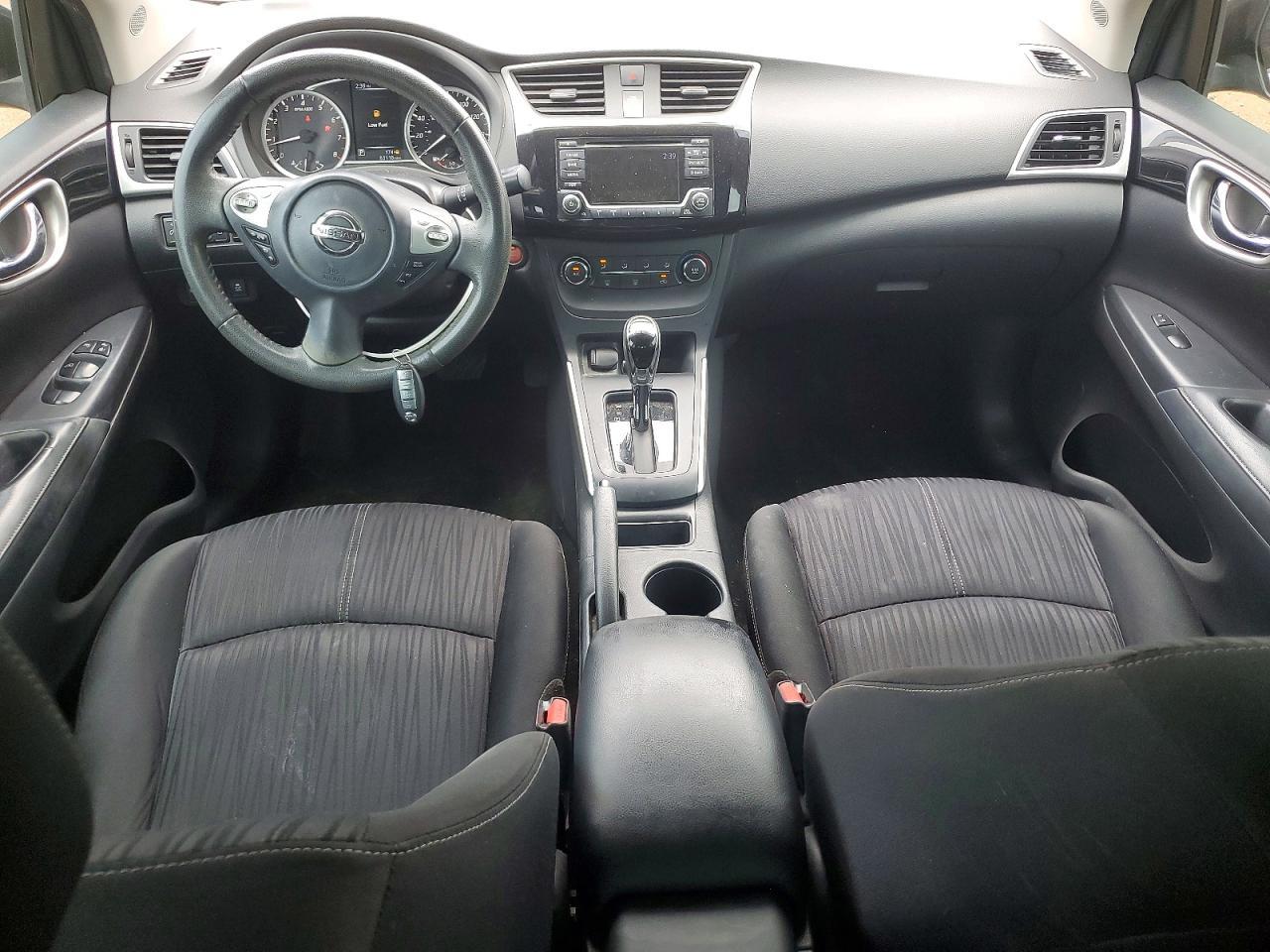 2017 Nissan Sentra Sv - zdjęcie 8
