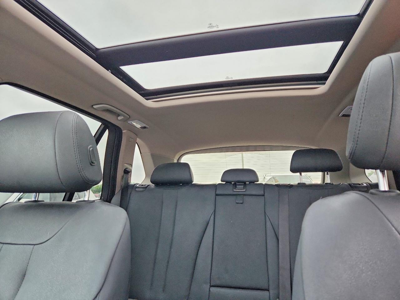 2014 BMW X5 xDrive35D - zdjęcie 10
