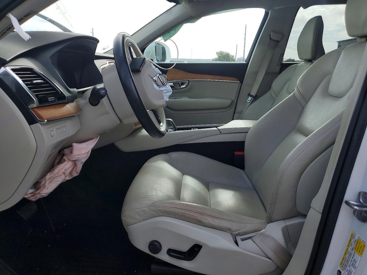 2022 Volvo Xc90 T8 Recharge Inscription Expres - zdjęcie 7