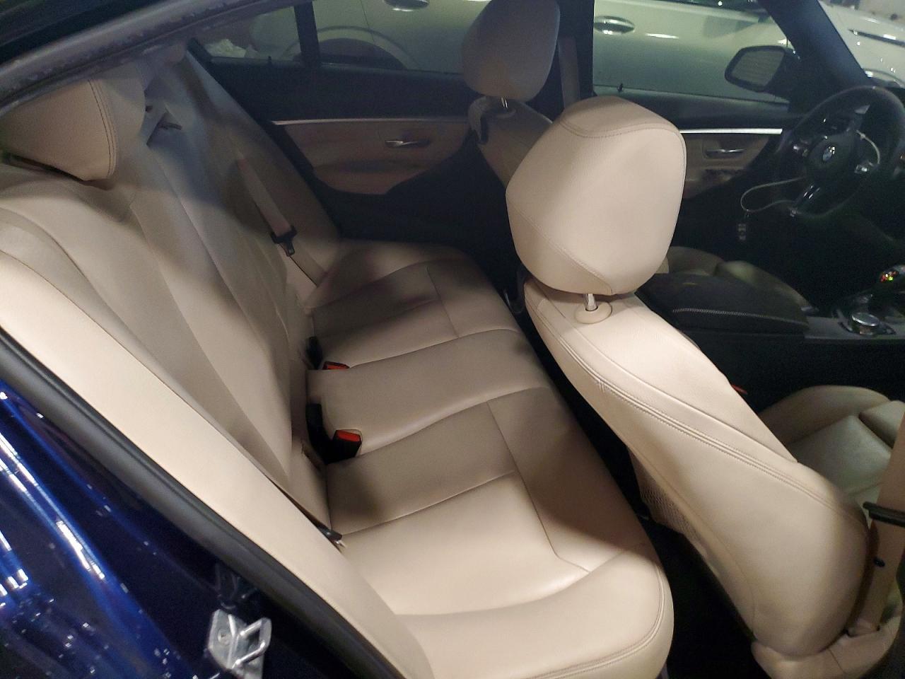 2016 BMW 340 Xi - zdjęcie 10
