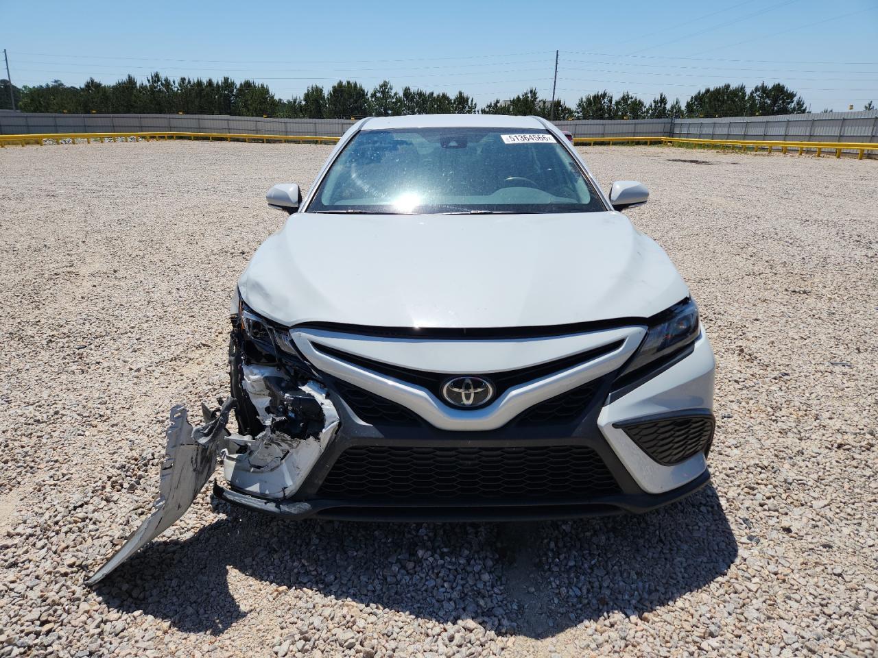 2023 Toyota Camry Se - zdjęcie 5