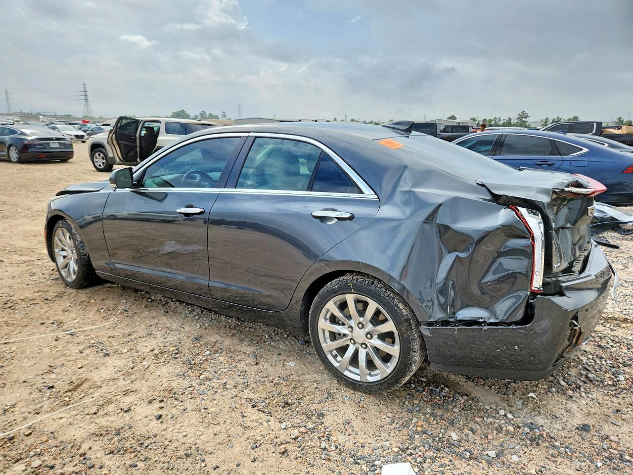 2018 Cadillac Ats Luxury - zdjęcie 2