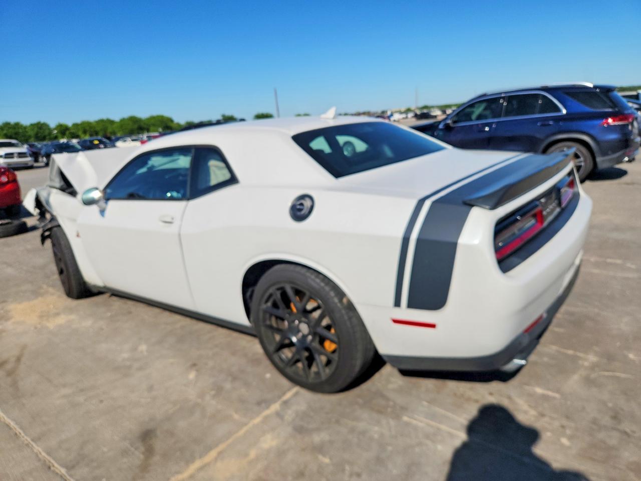 2015 Dodge Challenger R - zdjęcie 2