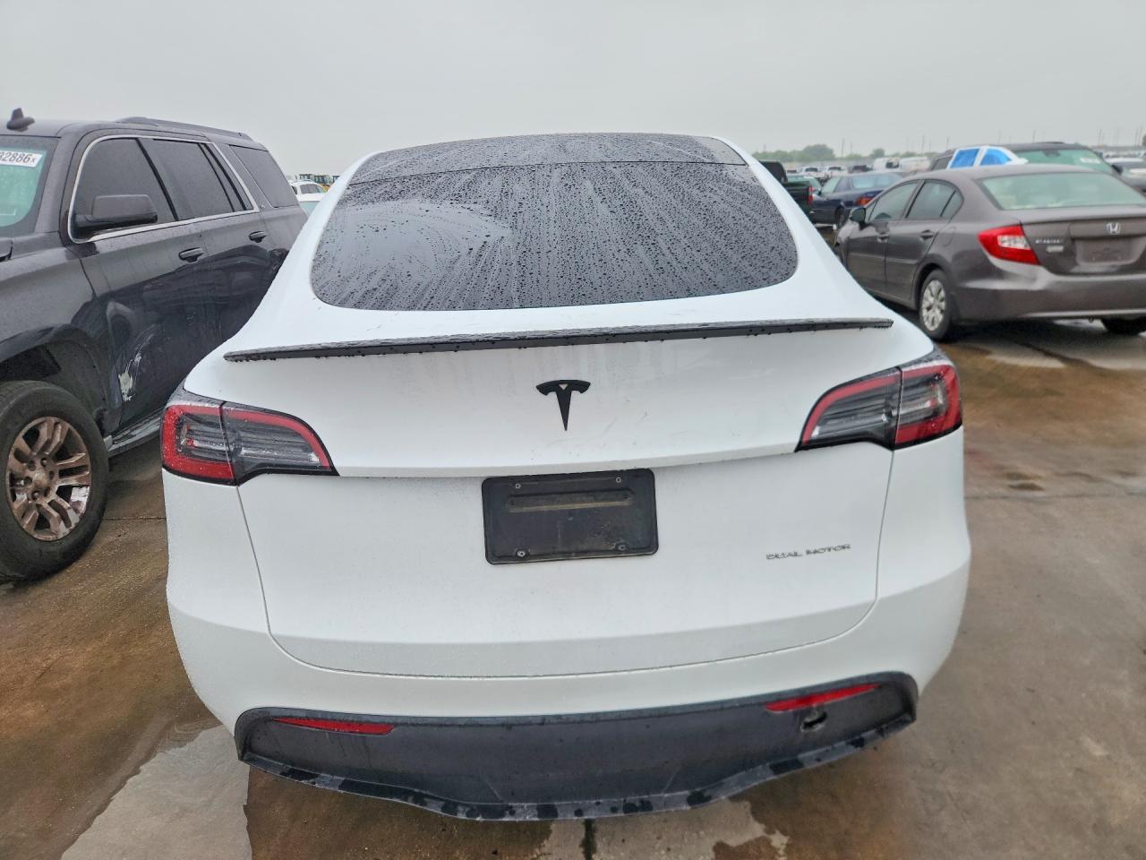 2023 Tesla Model Y - zdjęcie 6