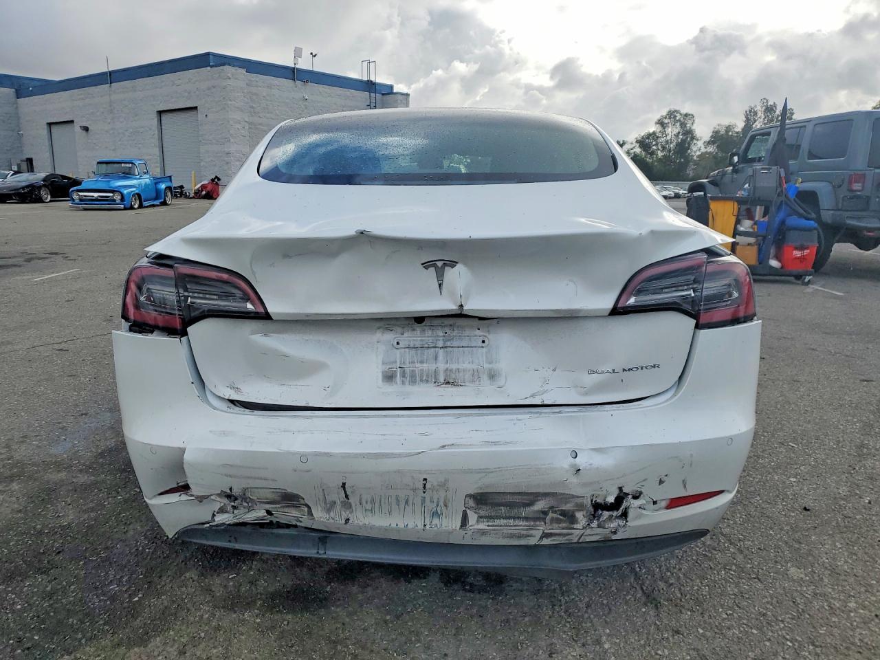 2022 Tesla Model 3 - zdjęcie 6