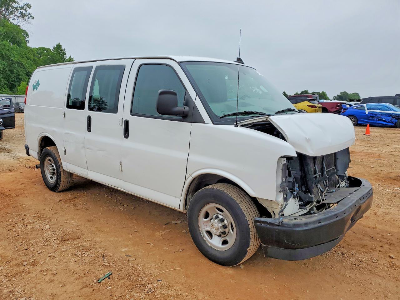 2019 Chevrolet Express G2500 - zdjęcie 4