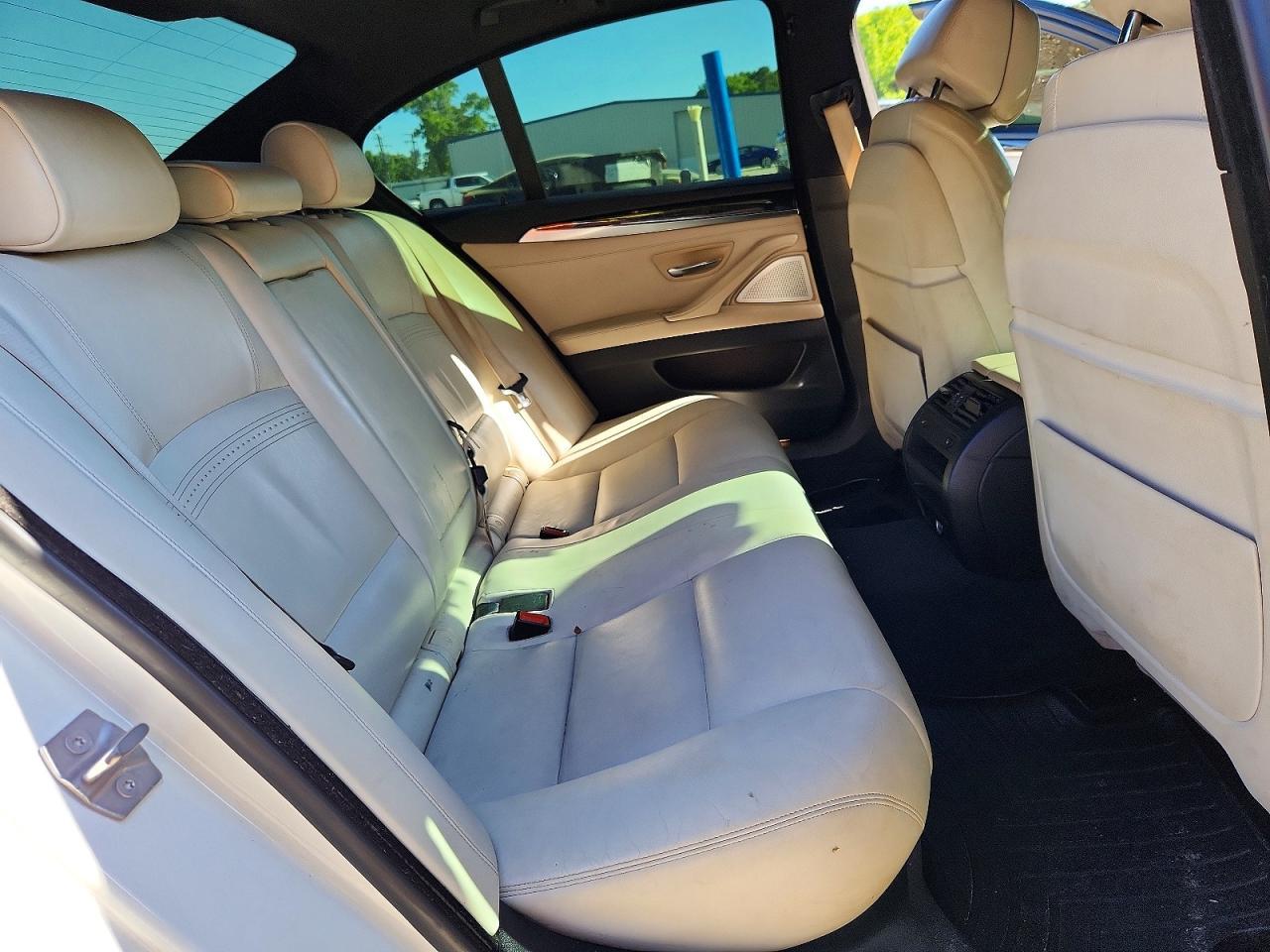 2016 BMW 535 Xi - zdjęcie 10