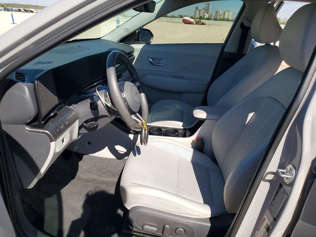 2024 Hyundai Kona Limited - zdjęcie 7