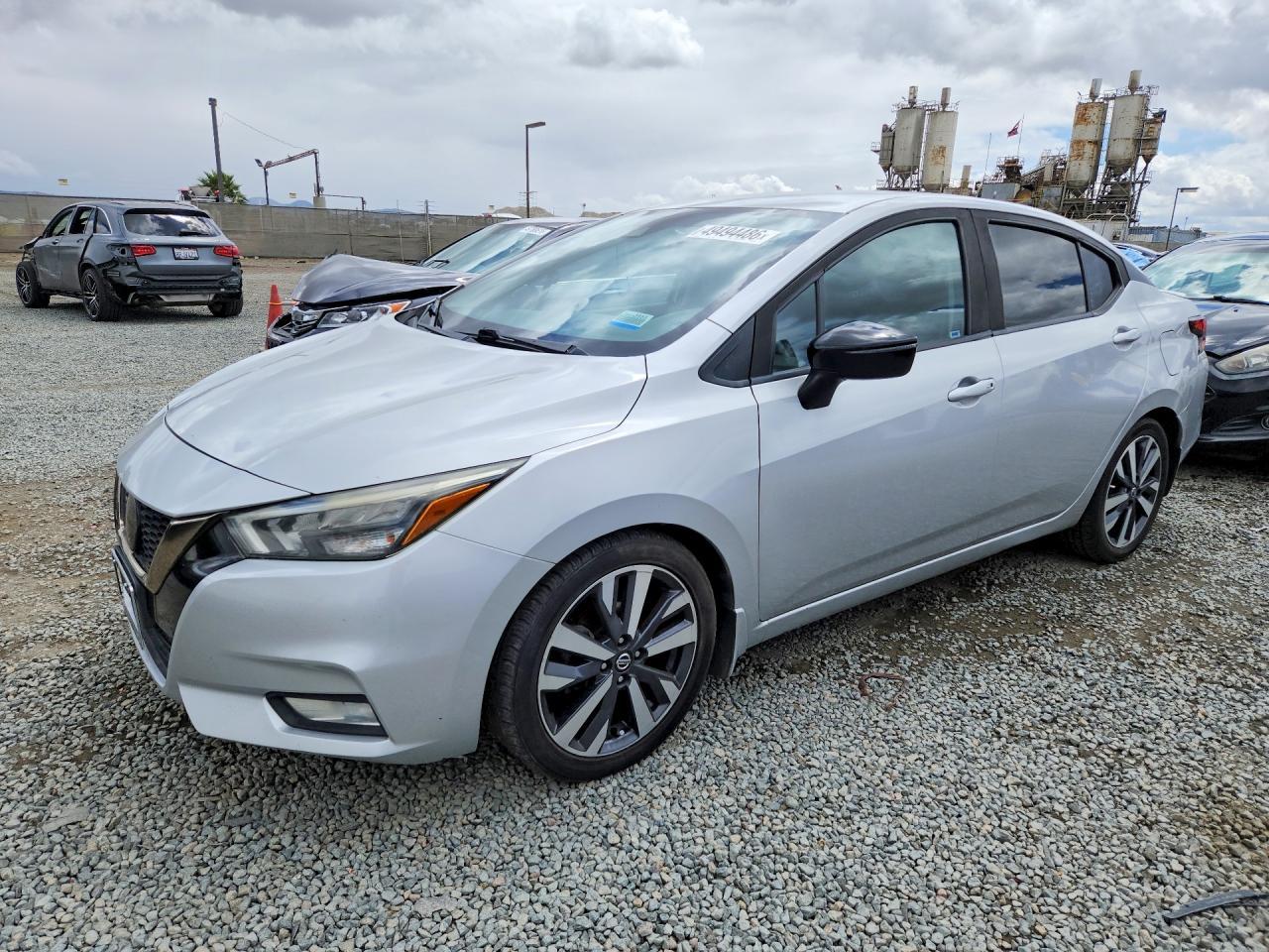 2020 Nissan Versa Sr - zdjęcie główne