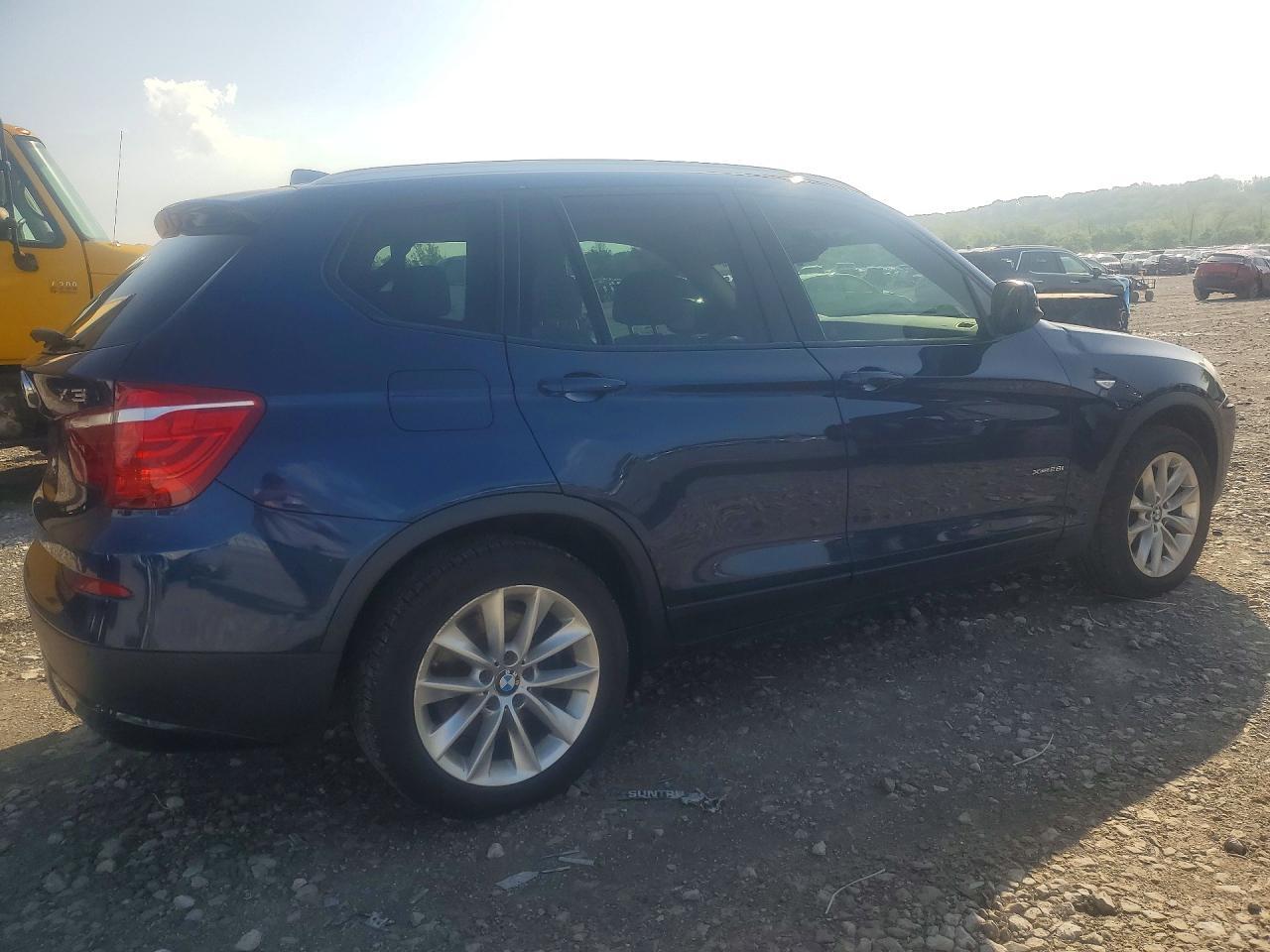 2013 BMW X3 xDrive28I - zdjęcie 3