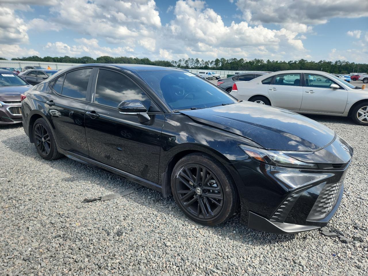 2025 Toyota Camry Se - zdjęcie 4