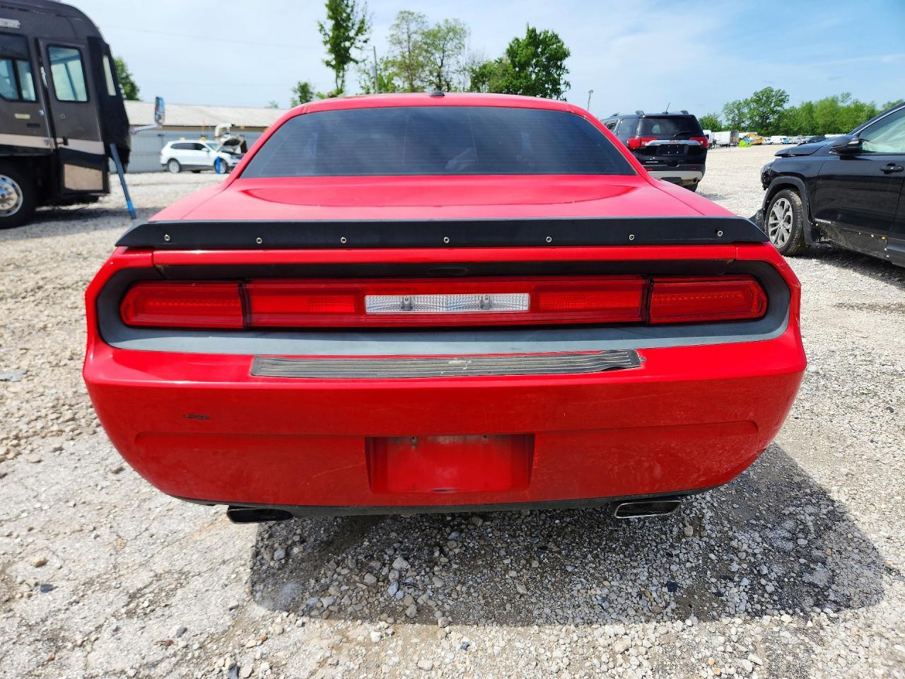 2014 Dodge Challenger Sxt - zdjęcie 6