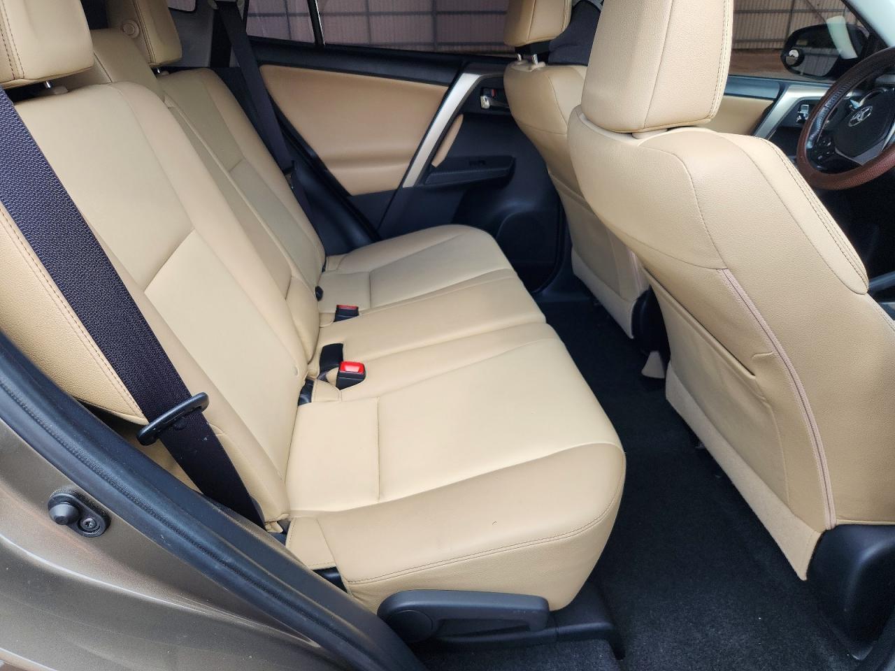 2015 Toyota Rav4 Limited - zdjęcie 11