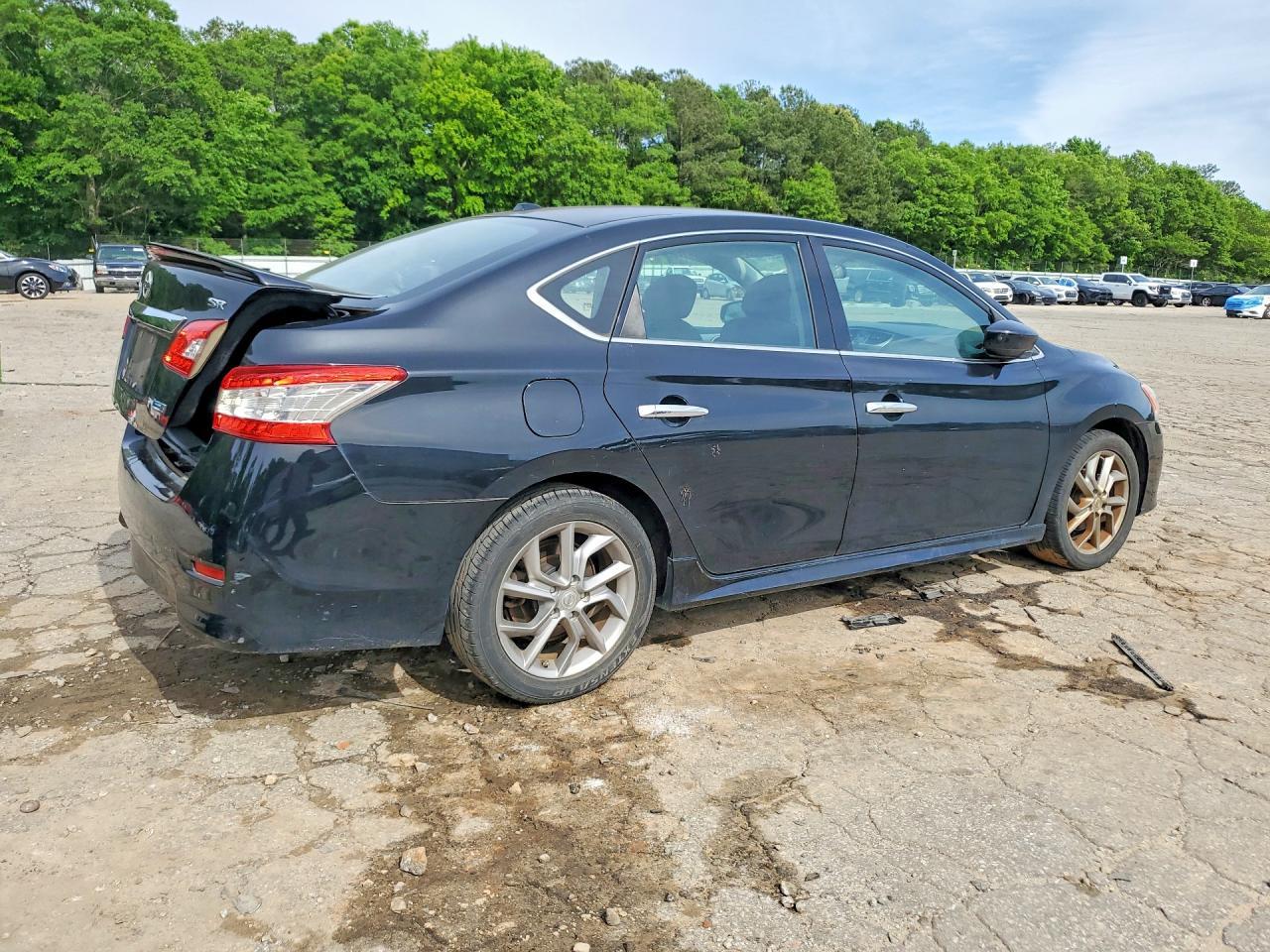 2014 Nissan Sentra Sr - zdjęcie 3