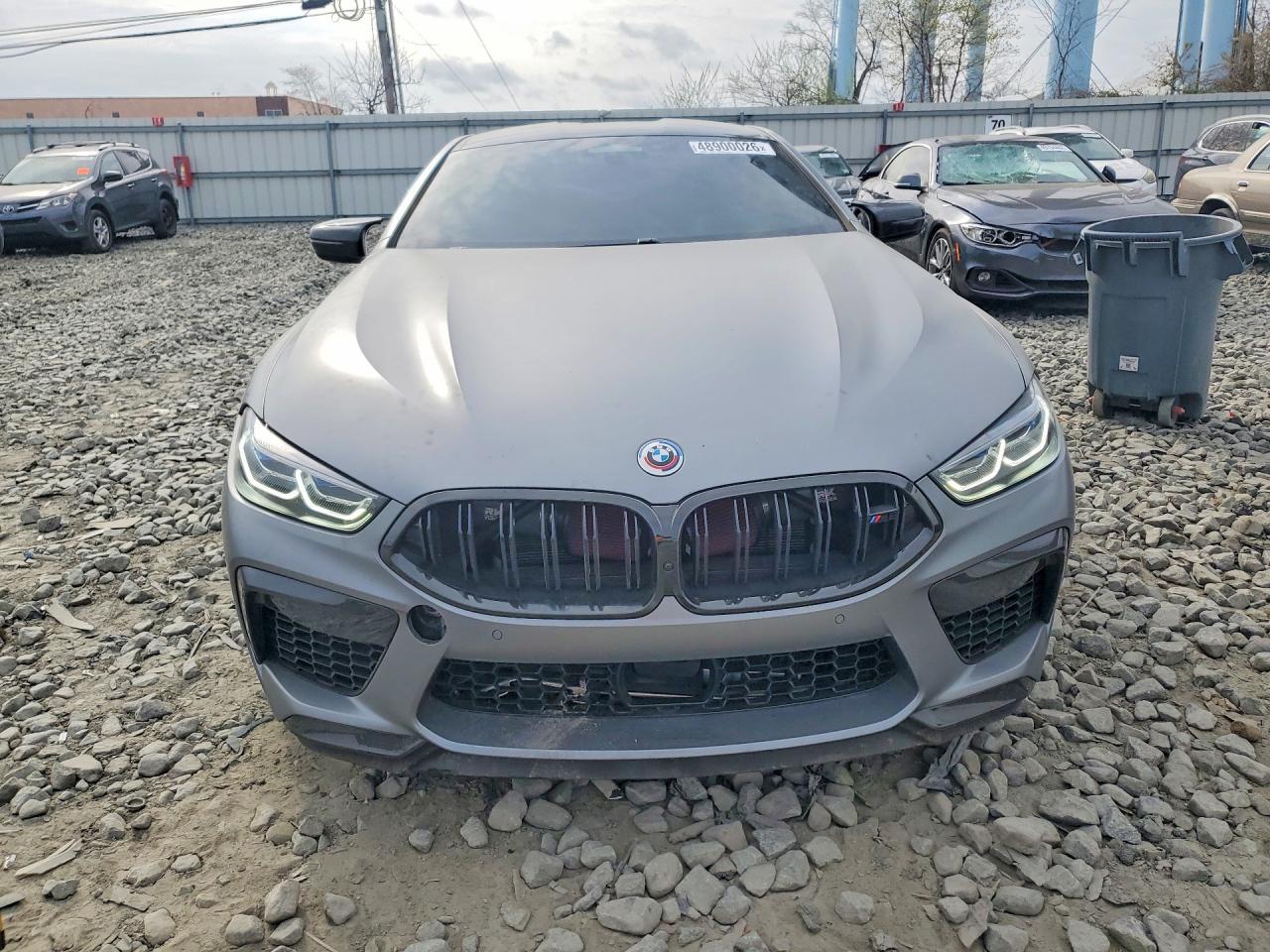 2023 BMW M8 - zdjęcie 5