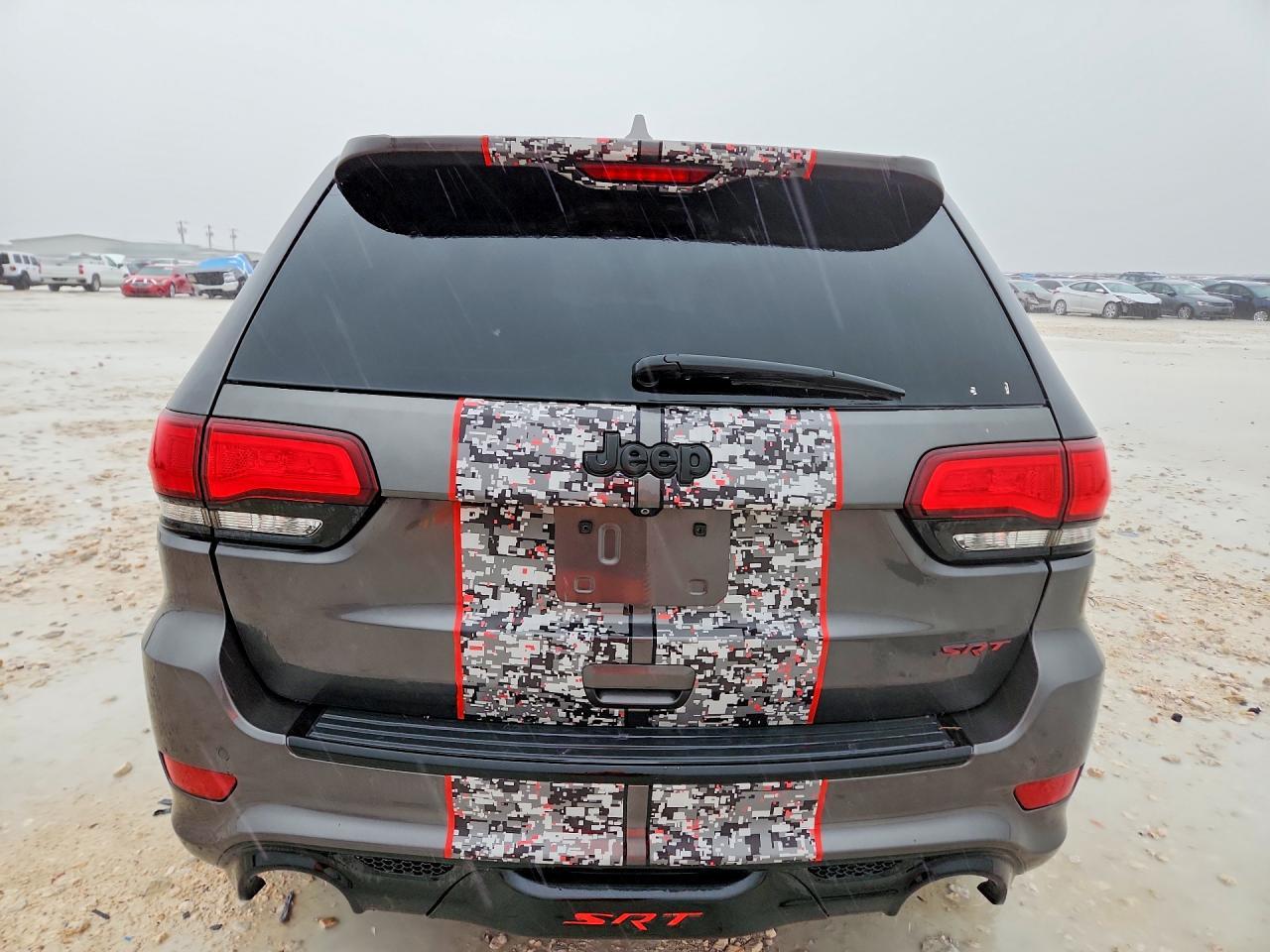 2014 Jeep Grand Cherokee Srt-8 - zdjęcie 6