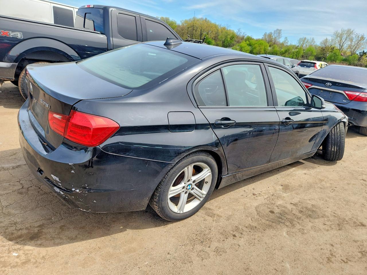 BMW Seria 3 - zdjęcie 3