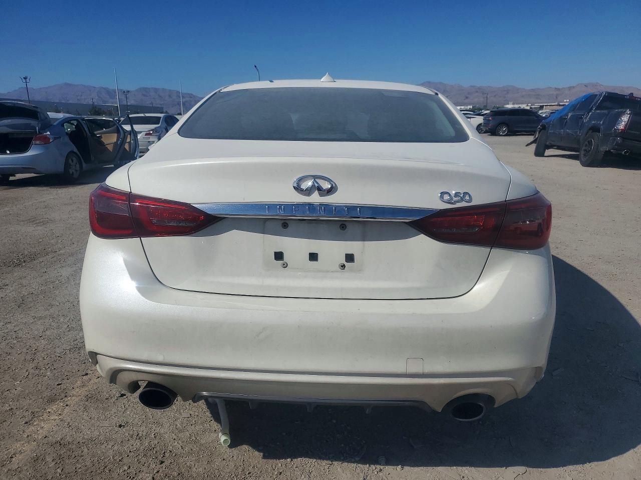 2018 Infiniti Q50 3.0T Luxe - zdjęcie 6