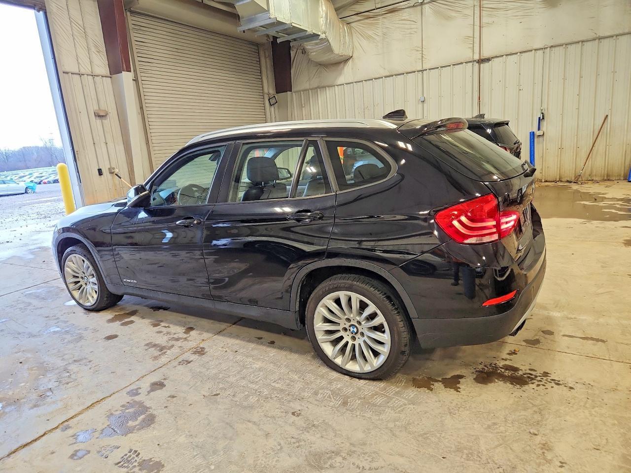 2015 BMW X1 xDrive28I - zdjęcie 2