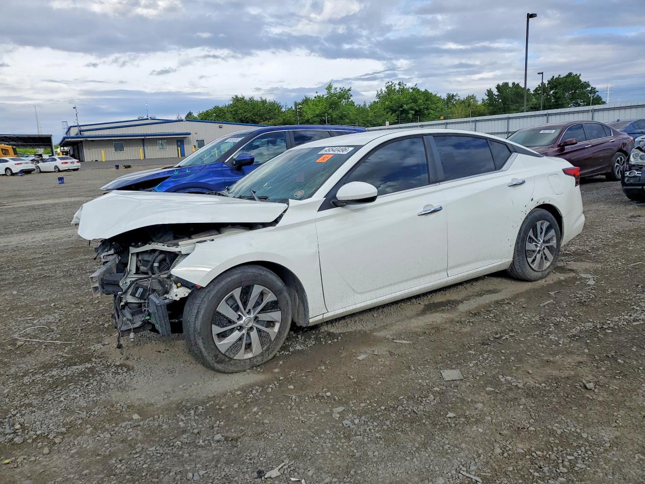 2019 Nissan Altima 2.5 S - zdjęcie główne