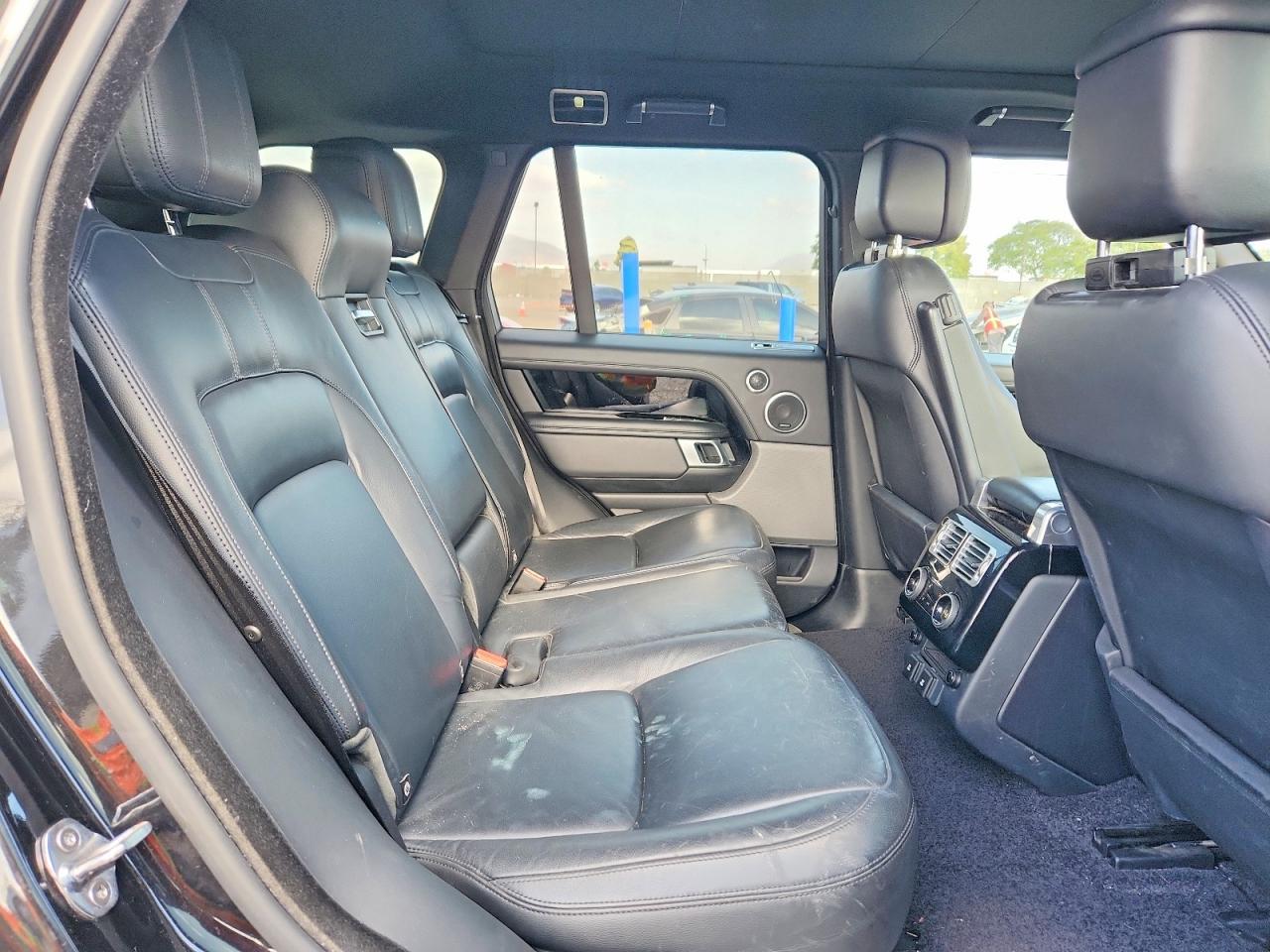 2020 Land Rover Range Rover - zdjęcie 11