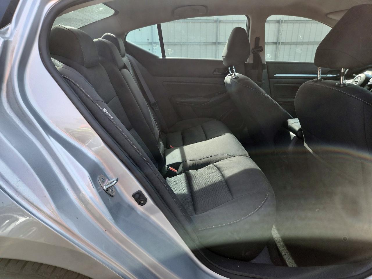 2023 Nissan Altima Sv - zdjęcie 10